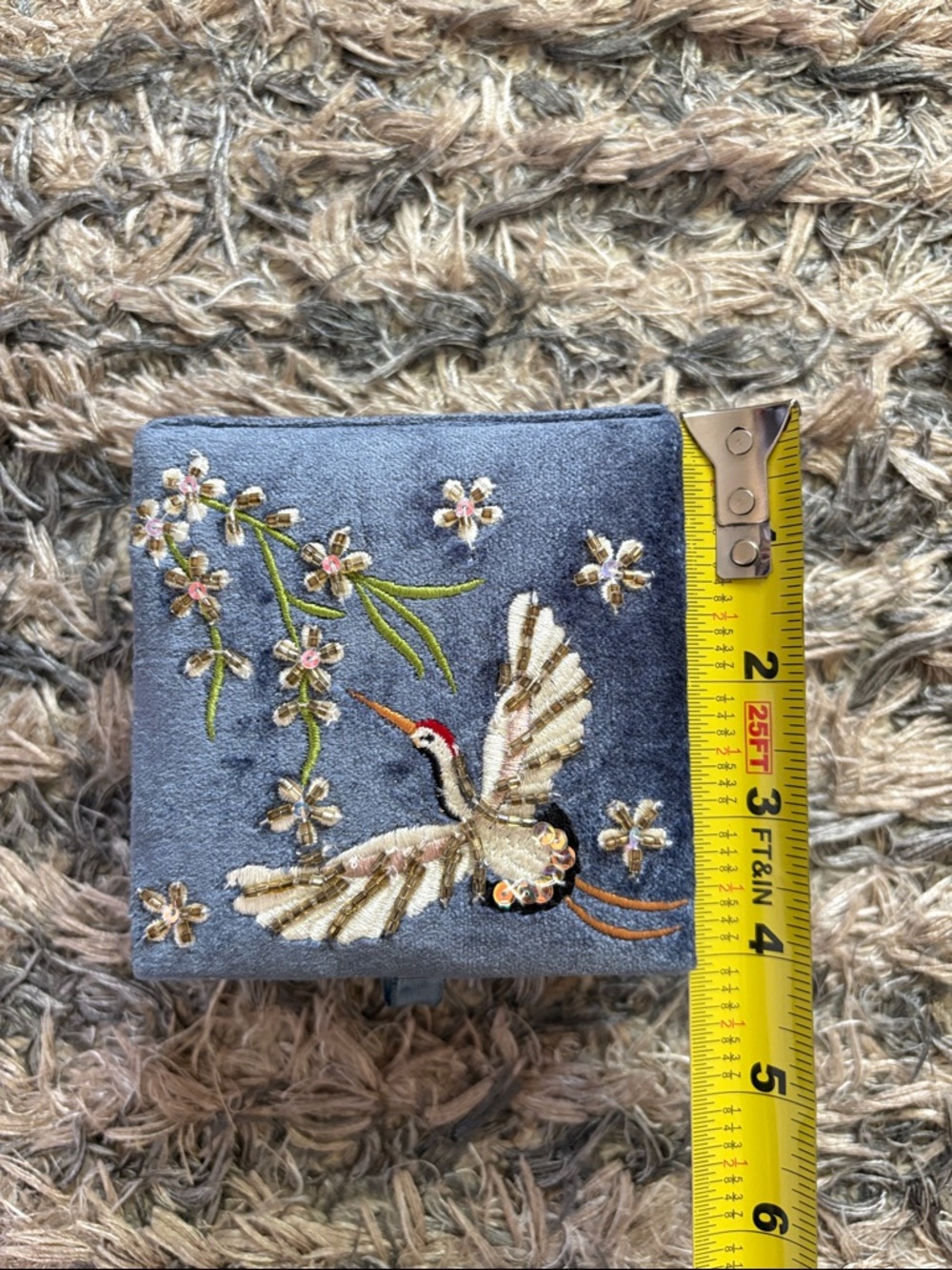 Hand Crafted Gray Embroidered Crane Box with Gold Accents - Picture 5 of 8